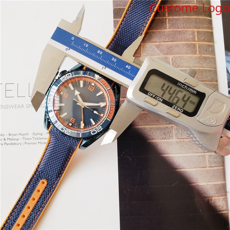 Montre de plongée GMT pour hom - Rubber Strap Diver avis et prix